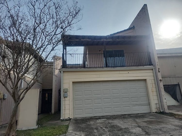 7803 Creekbend Dr Houston, TX 77071, Harris County