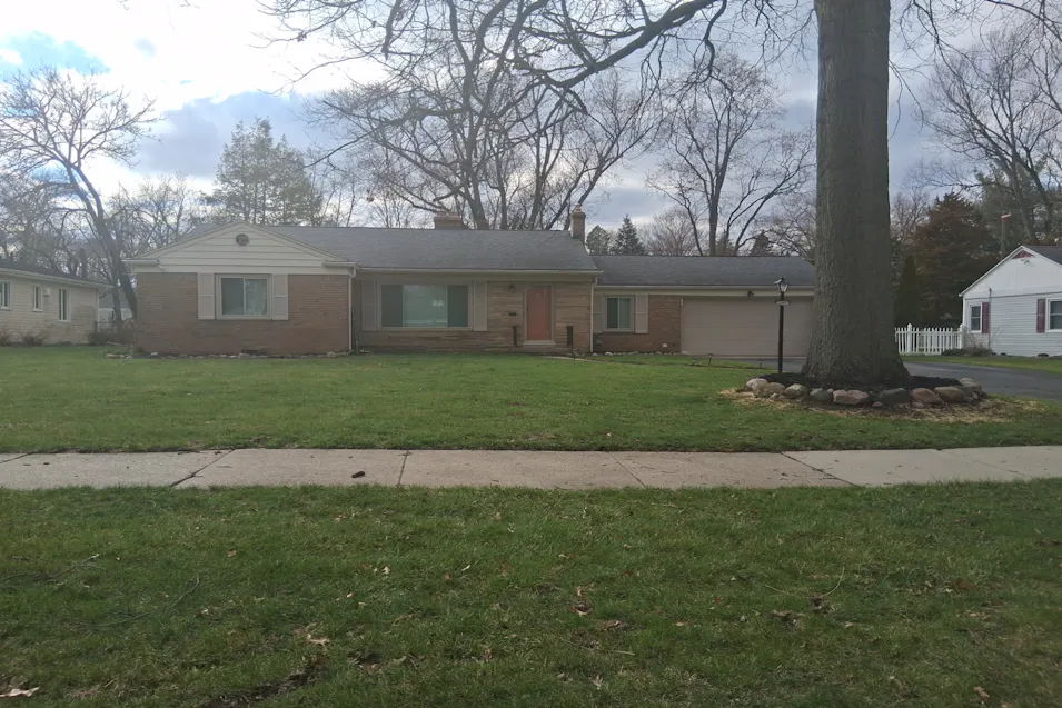 2801 Wicklow Rd Toledo, OH 43606, Lucas County