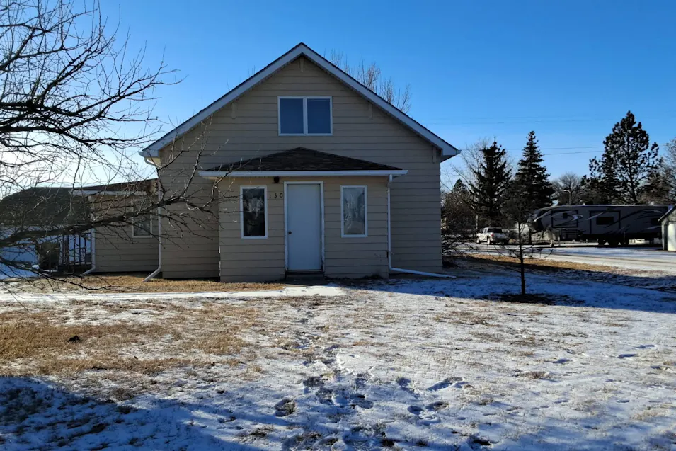130 1st St NW Rudyard, MT 59540, Hill County