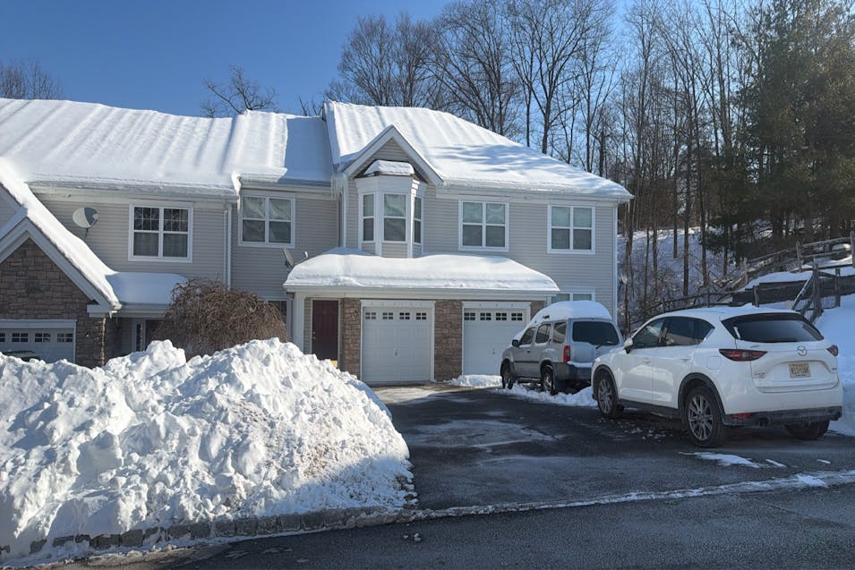 12 Black Bear Ct Hardyston, NJ 07419, Sussex County