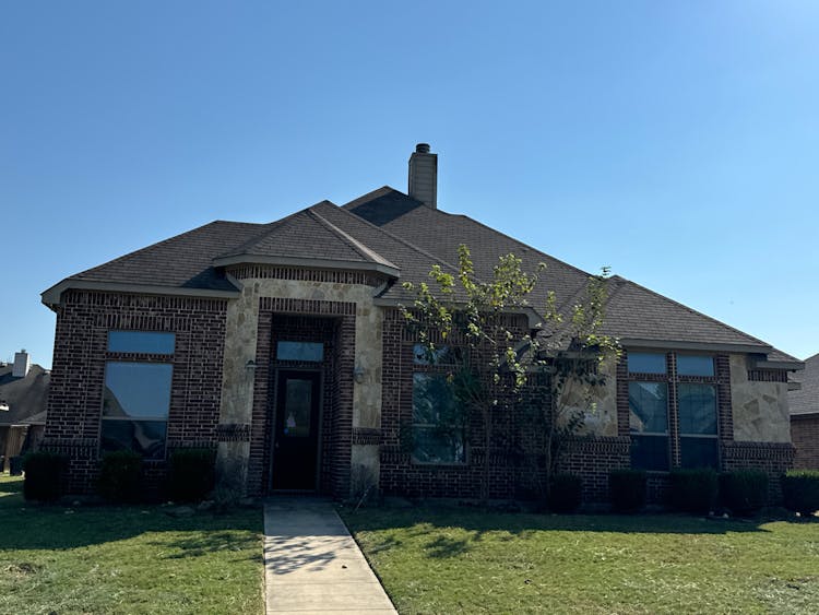 408 Valley Ridge Dr Red Oak, TX 75154, Ellis County
