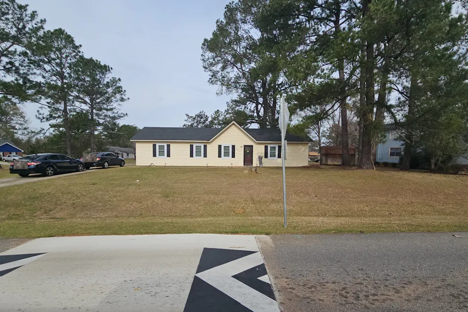 602 Longbow Dr Albany, GA 31721, Dougherty County