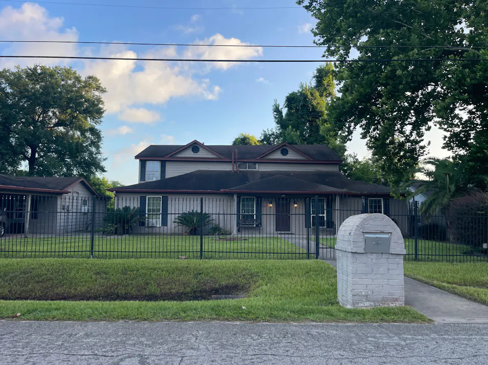 8115 Crestview Dr Houston, TX 77028, Harris County