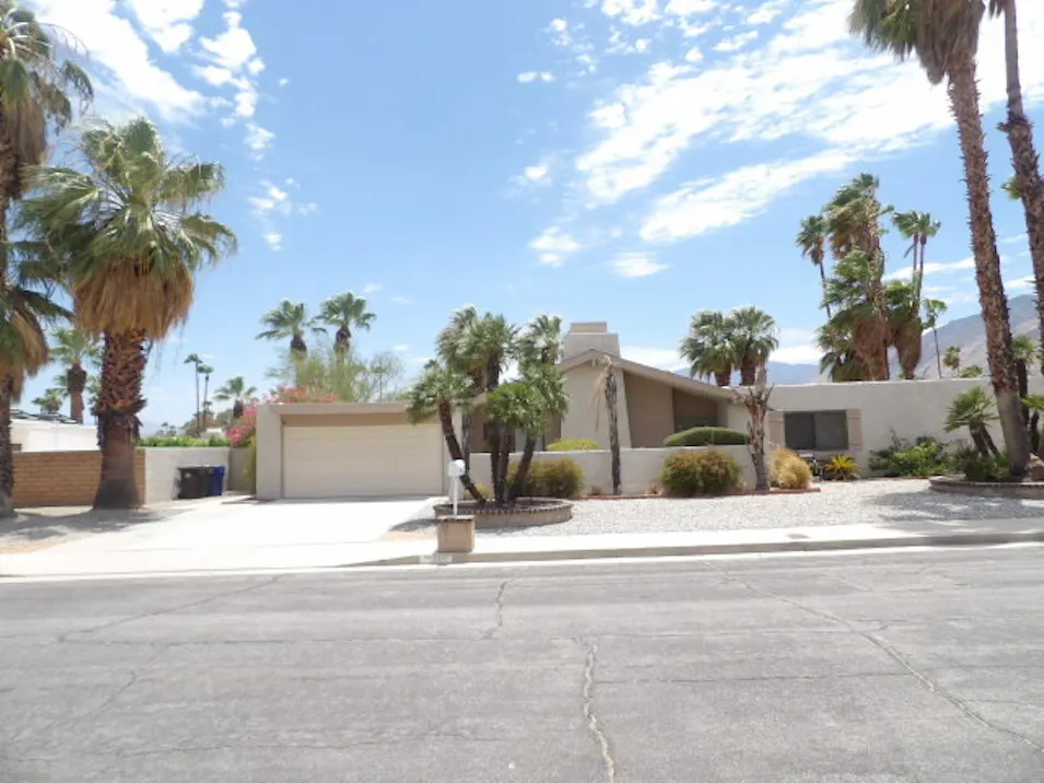 917 El Cid Palm Springs, CA 92262, Riverside County