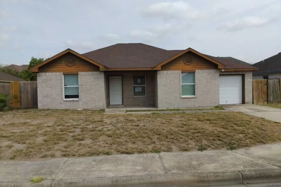 1904 Azaela St Mission, TX 78573, Hidalgo County