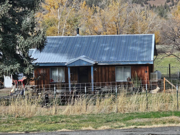 60299 Highway 26 John Day, OR 97845, Grant County