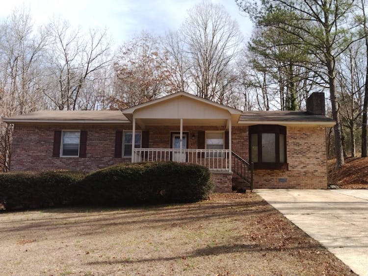 232 Brent St Hamilton, AL 35570, Marion County