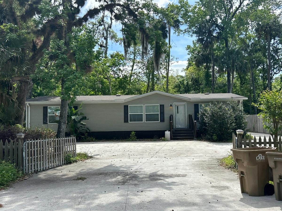 Blue Creek Rd, Astor, FL 32102 #1