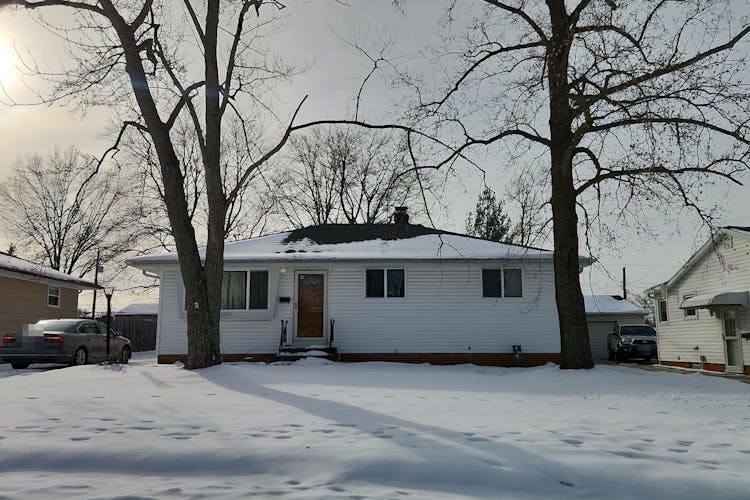 11255 Bobko Blvd Parma, OH 44130, Cuyahoga County