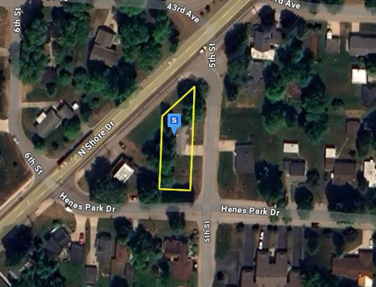 500 Henes Park Dr Menominee, MI 49858, Menominee County