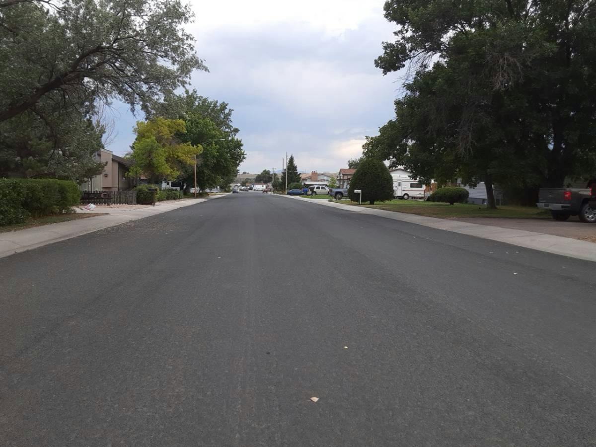 Russell Ave, Douglas, WY 82633