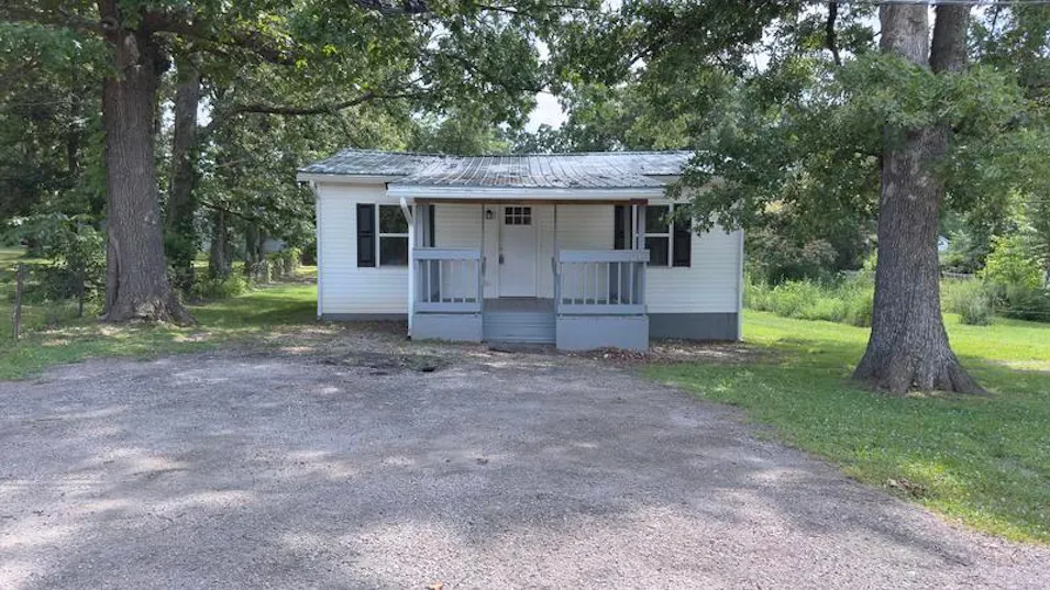 10240 Silverleaf Rd Mineral Point, MO 63660, Washington County