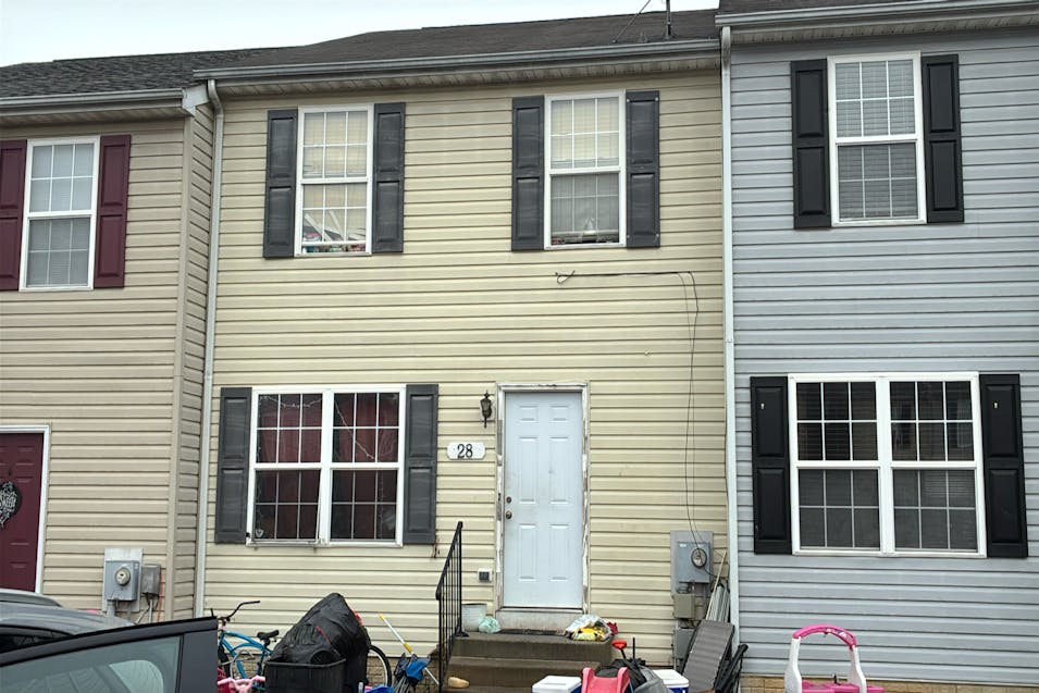 28 Sanford Drive Bunker Hill, WV 25413, Berkeley County