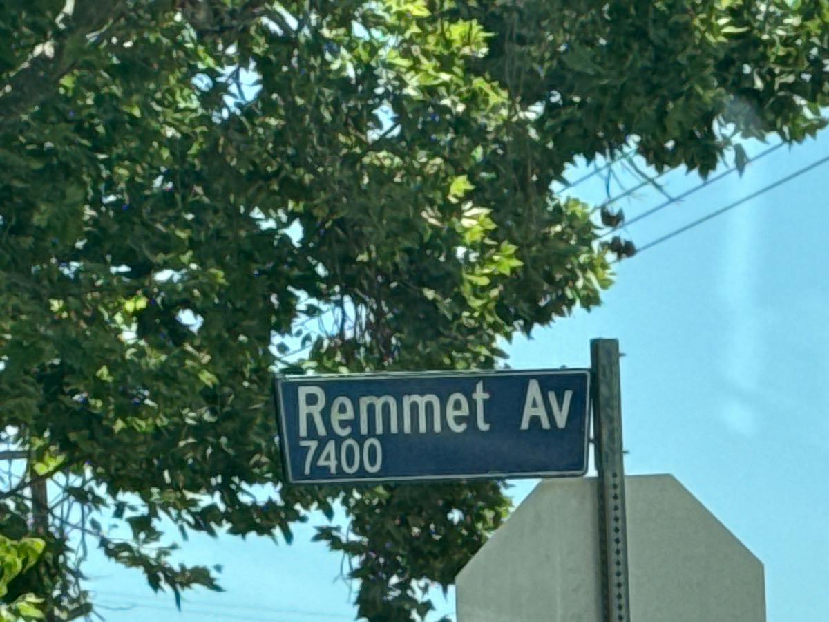 Remmet Ave, Canoga Park, CA 91303