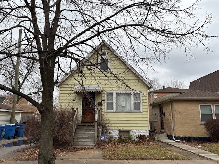 544 W 104th St Chicago, IL 60628, Cook County