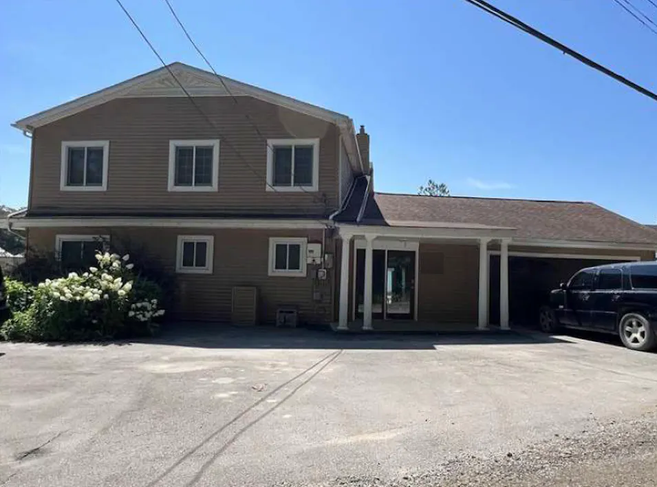 744 N Long Lake Blvd Lake Orion, MI 48362, Oakland County