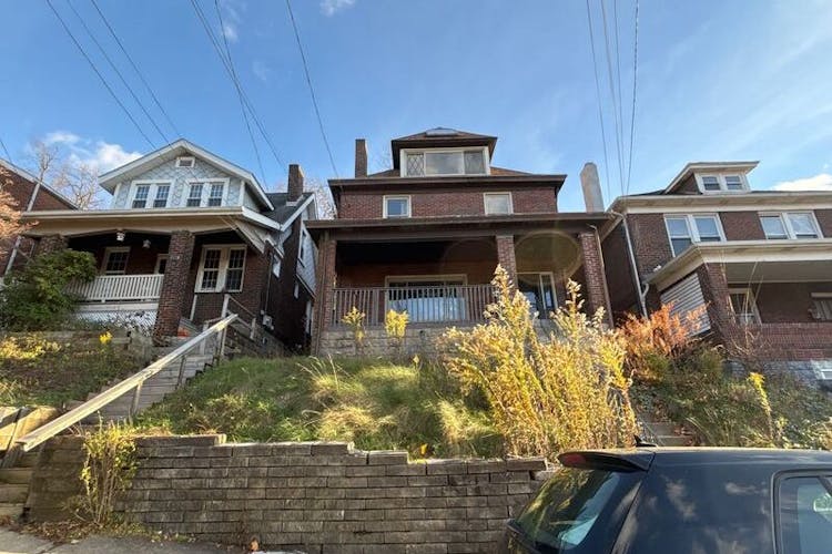 118 Sumner Ave Wilkinsburg, PA 15221, Allegheny County