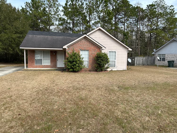 2521 Cove St Hinesville, GA 31313, Liberty County