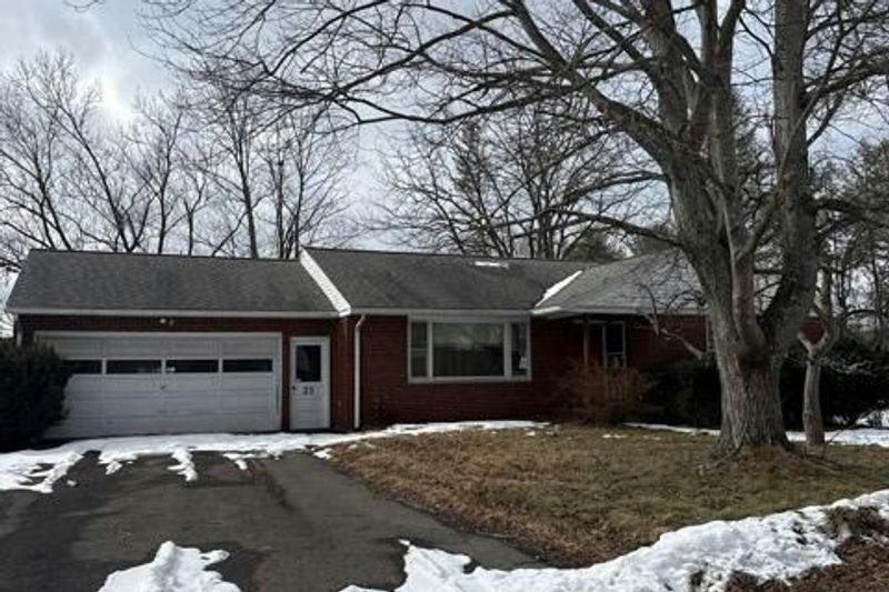 Colpitts Dr, Kirkwood, NY 13795
