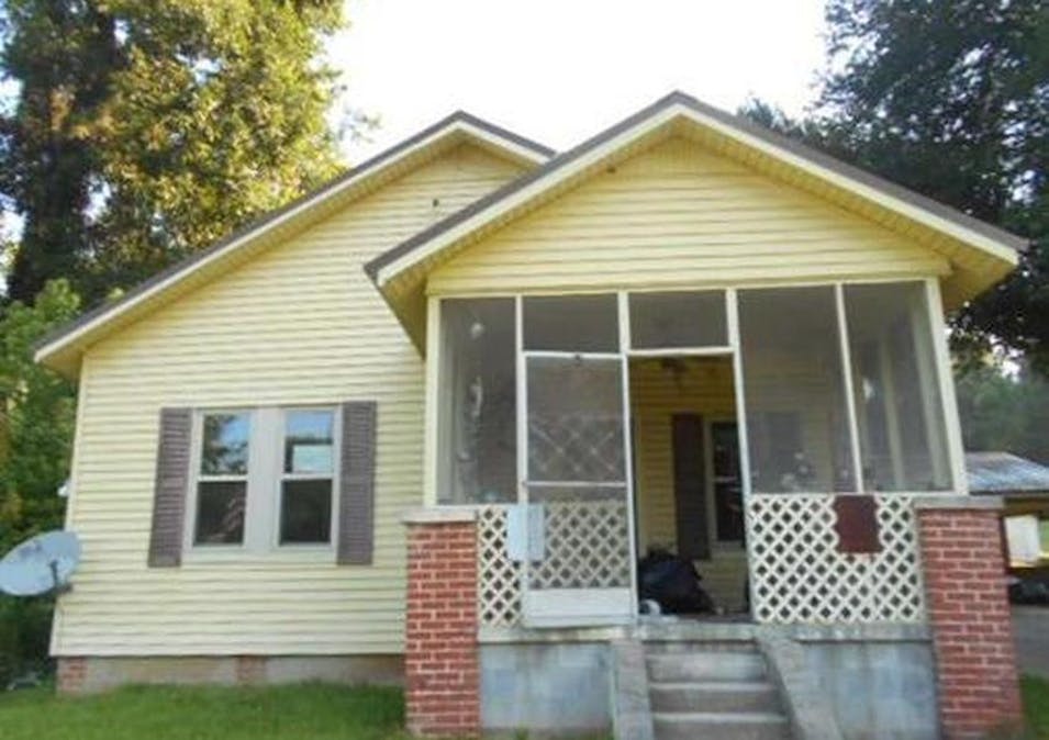 1260 Standard Hill Rd Vicksburg, MS 39183, Warren County