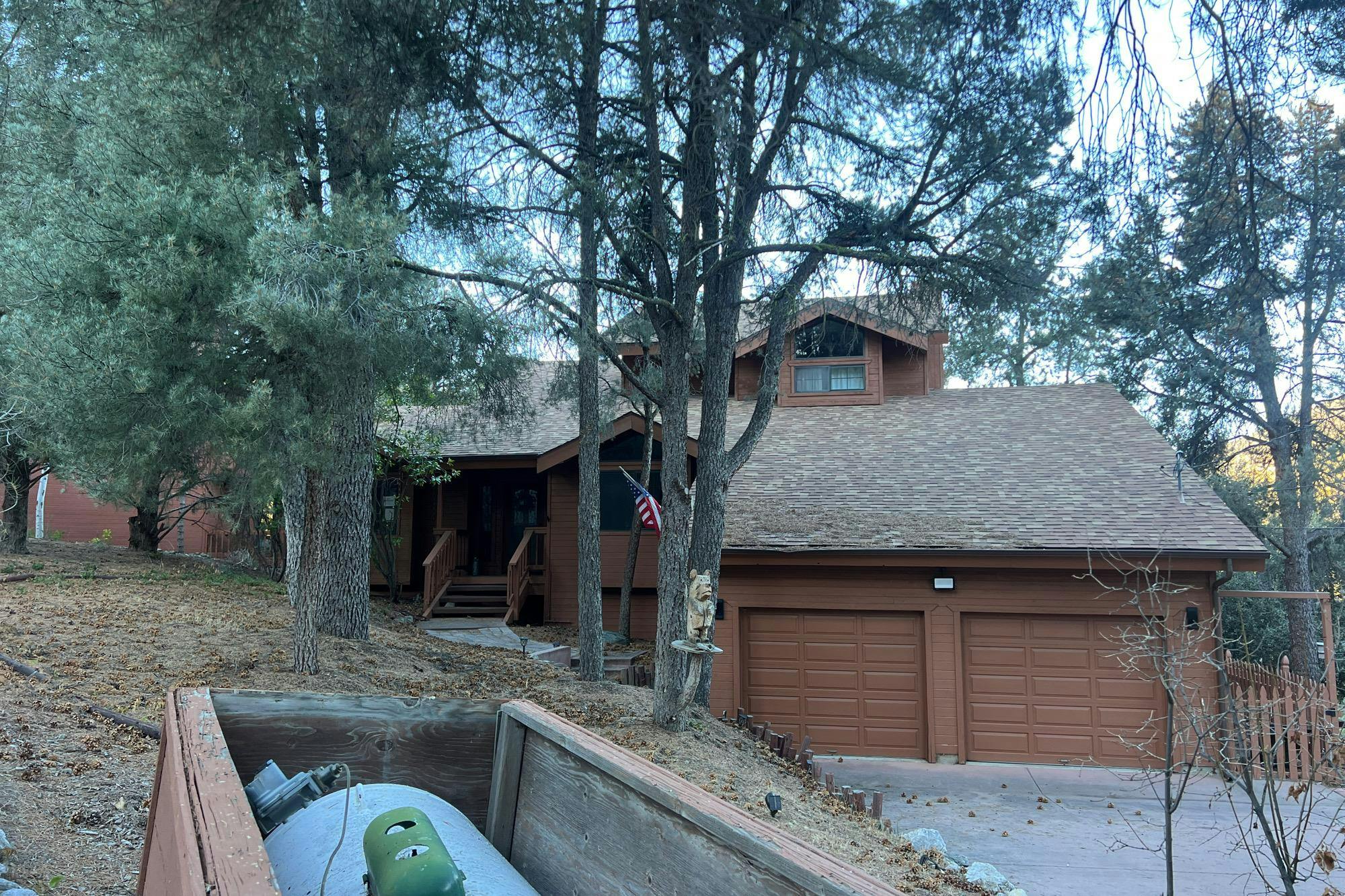 Hillcrest Ct, Frazier Park, CA 93225