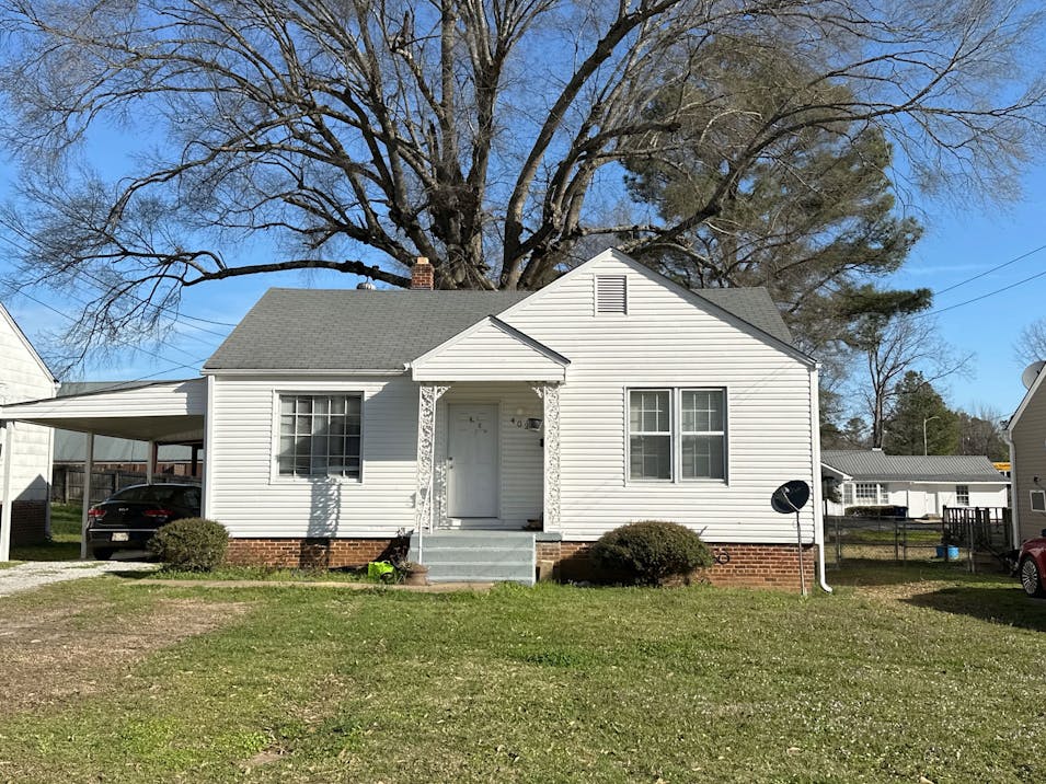 402 Walker Ave Booneville, MS 38829, Prentiss County