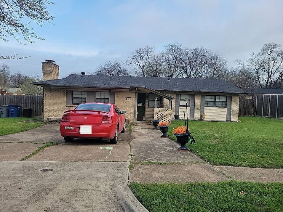 725 Edgedale Drive Dallas, TX 75232, Dallas County