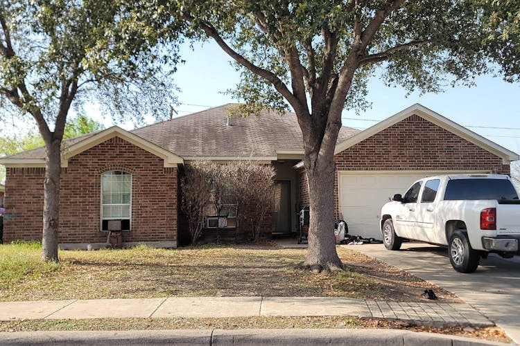 7323 Vista Grove San Antonio, TX 78242, Bexar County