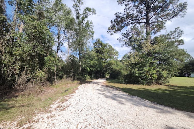 82520 Five Lakes Rd Bush, LA 70431, St Tammany County