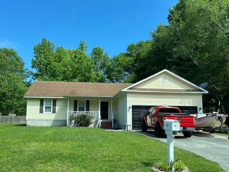 104 Quartz Dr Jacksonville, NC 28540, Onslow County