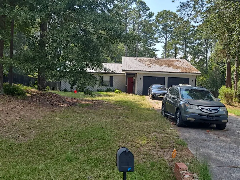 175 Fox Hunt Ct Fayetteville, GA 30214-4027, Fayette County
