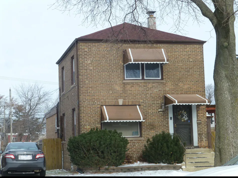 2616 E 93rd St Chicago, IL 60617, Cook County