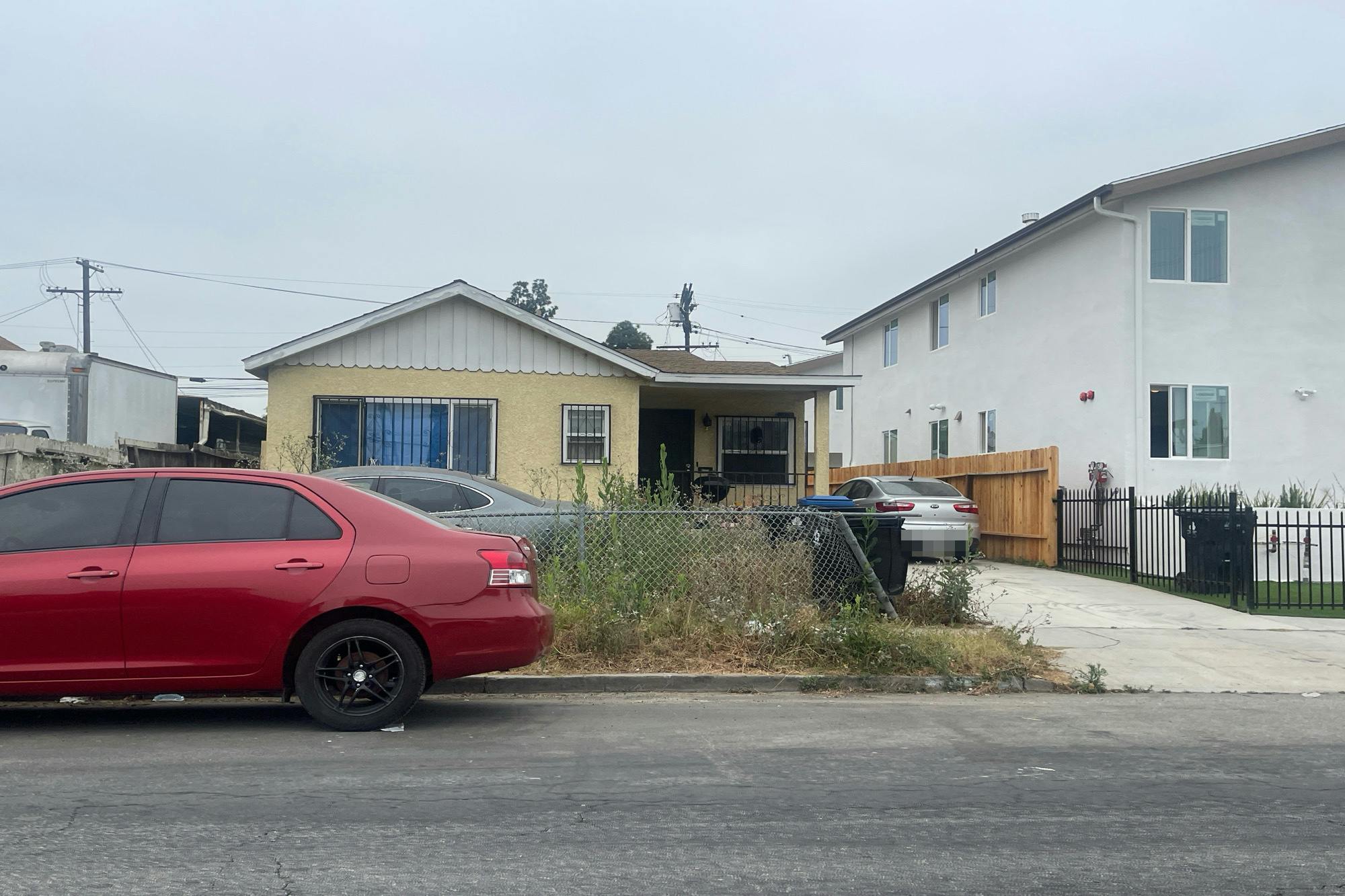 79th St, Los Angeles, CA 90044