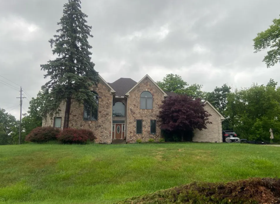 28880 Streamwood Ln Southfield, MI 48034, Oakland County