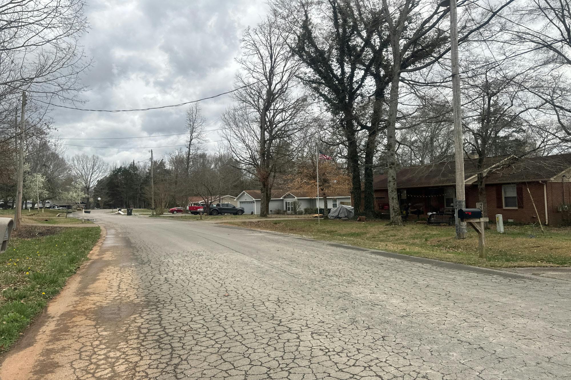 Stormy Dr, New Market, AL 35761