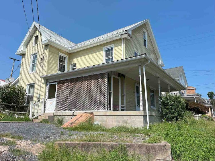 4087 E Main St Belleville, PA 17004, Mifflin County