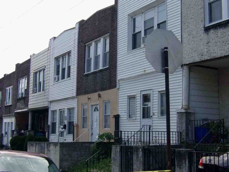 194 Tiber St Philadelphia, PA 19140, Philadelphia County