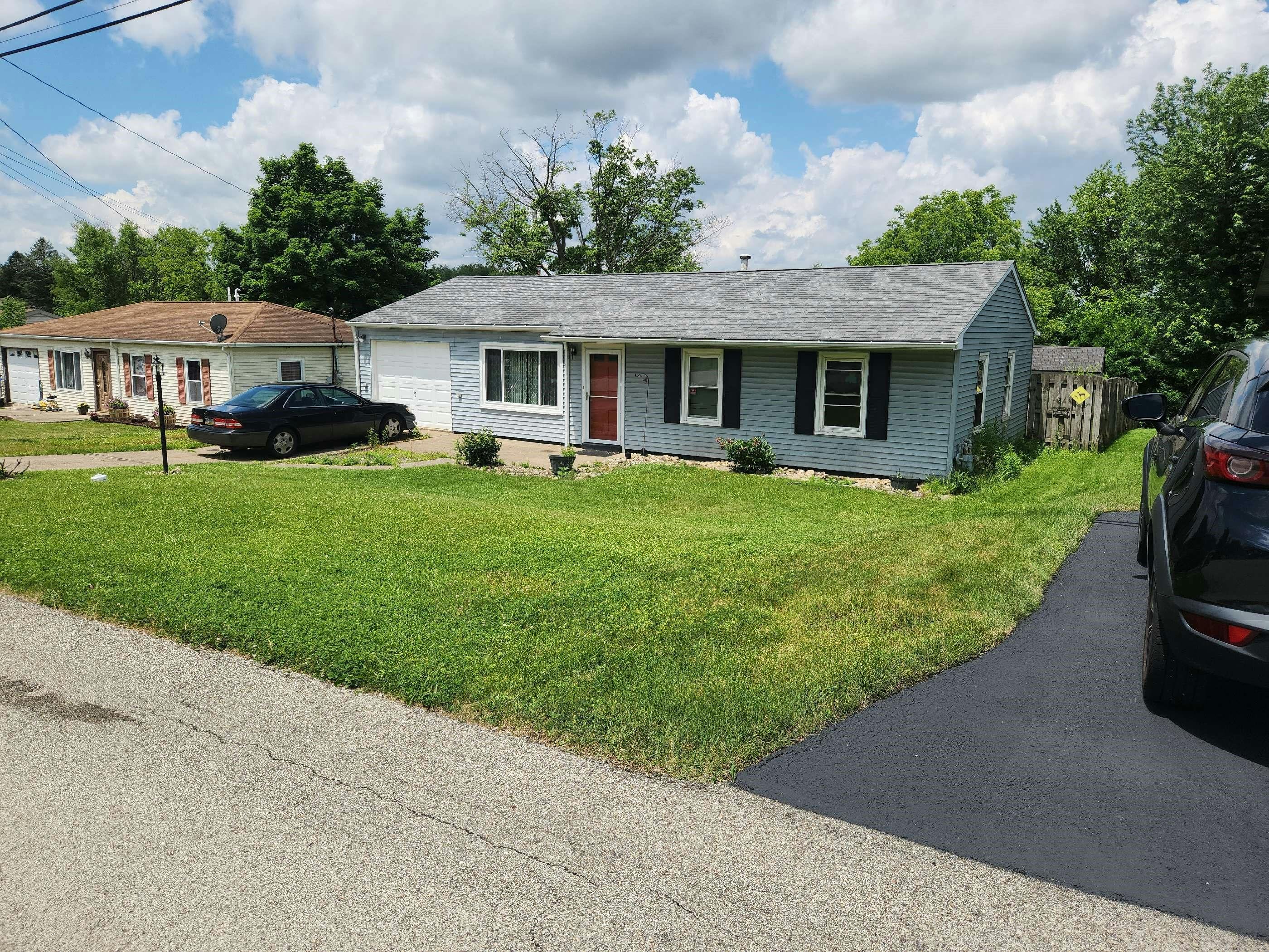 Crestwood Dr, Irwin, PA 15642 #1