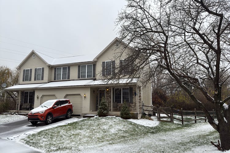 342 Sioux Ct Sinking Spring, PA 19608, Berks County