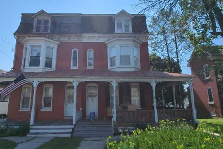 3255 N George St Emigsville, PA 17318, York County