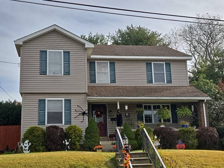 1439 Washington St Catasauqua, PA 18032, Northampton County