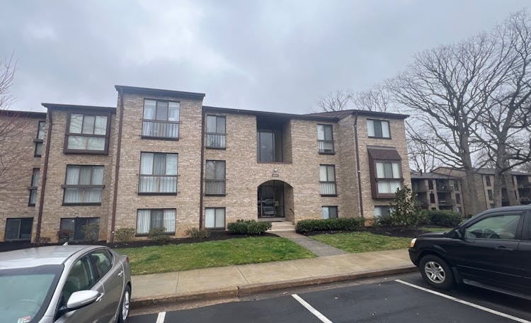 2054 Royal Fern Court, Apt. 21b Reston, VA 20191, Fairfax County