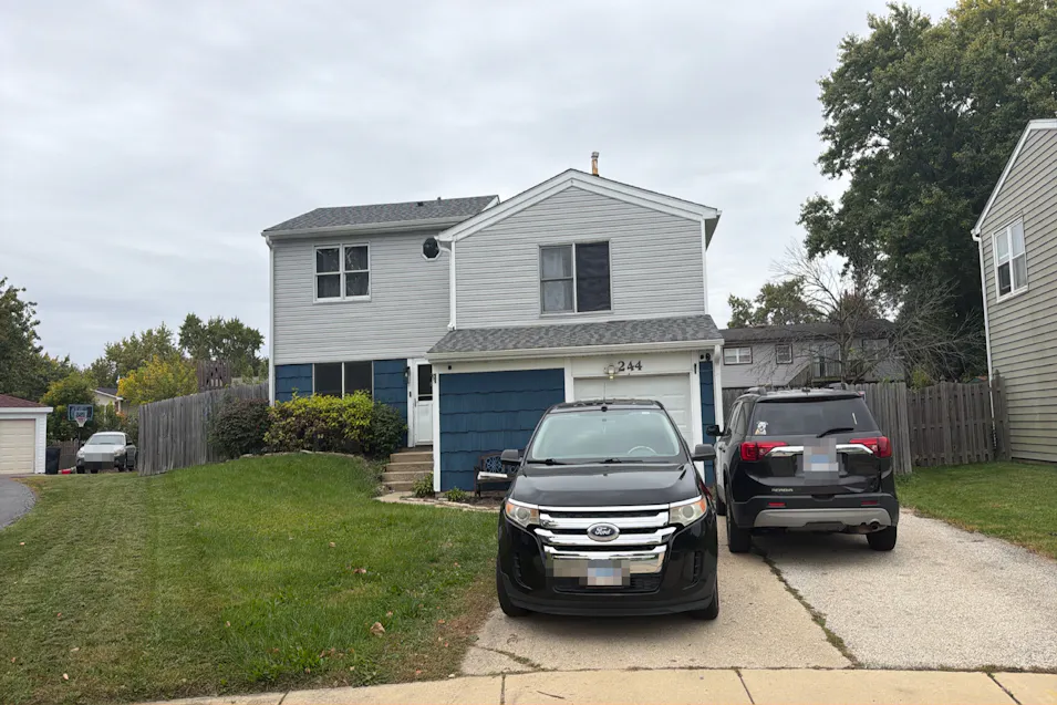 244 N. Lancaster Dr. Bolingbrook, IL 60440, Will County