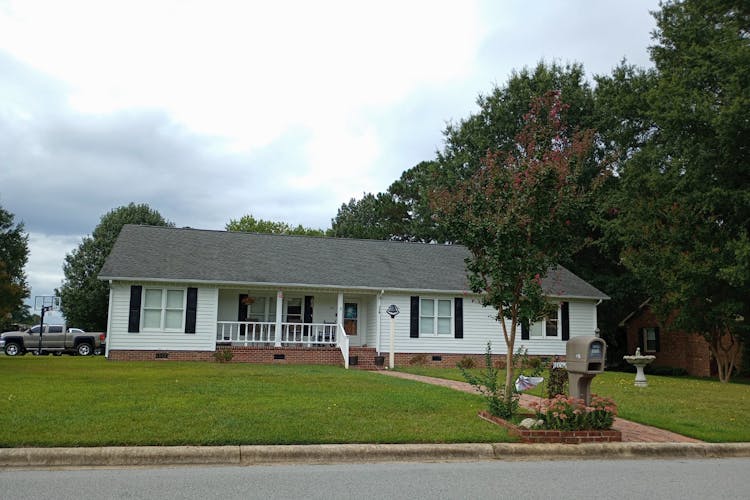 115 Harvest Road Roanoke Rapids, NC 27870, Halifax County