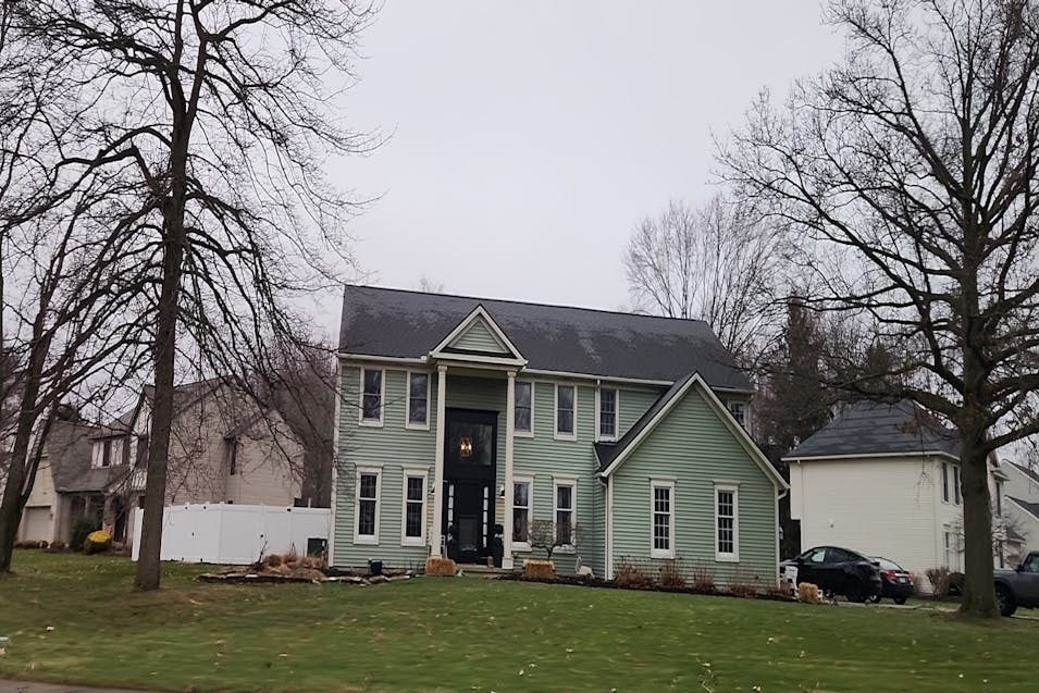 630 Landerwood Ln Avon Lake, OH 44012, Lorain County