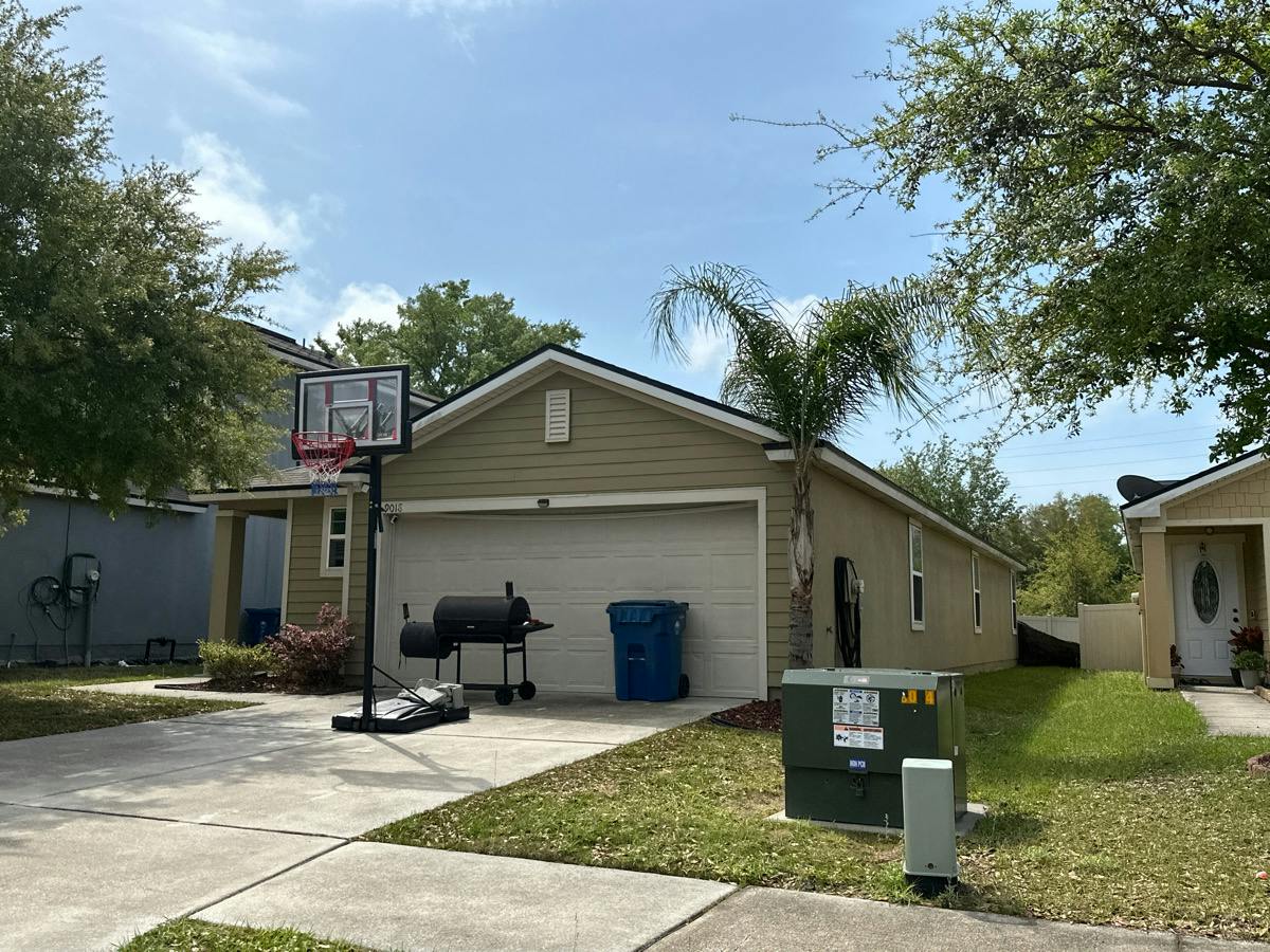 Kipper Dr, Jacksonville, FL 32211