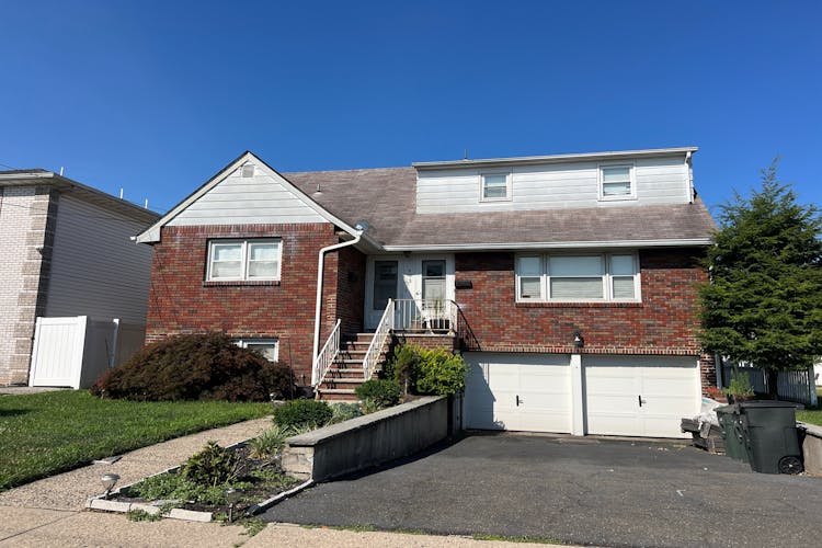 403 Chestnut Ave South Hackensack, NJ 07606, Bergen County