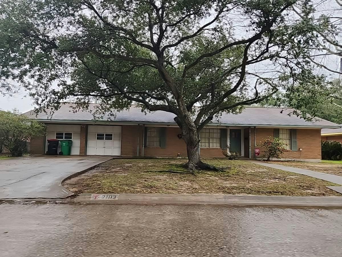 Belvedere Dr, Baytown, TX 77520 #1