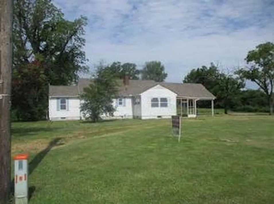 8210 Highway 256 South Wright, AR 72182, Jefferson County