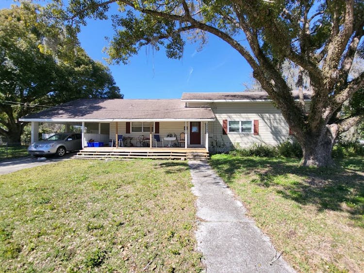 38145 7th Ave, Zephyrhills, FL, 33542, USA